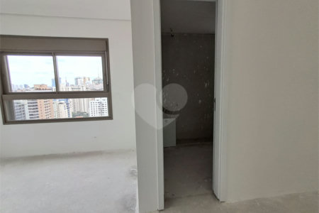 Apartamento à venda com 3 suítes em Perdizes, São Paulo, SP