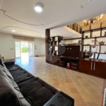 Casa à venda com 5 quartos, sendo 3 suítes, no condomínio Santa Teresa 1, Vinhedo - SP