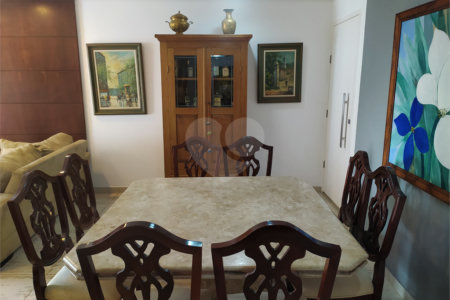 Apartamento à venda com 3 suítes em Morumbi, São Paulo, SP