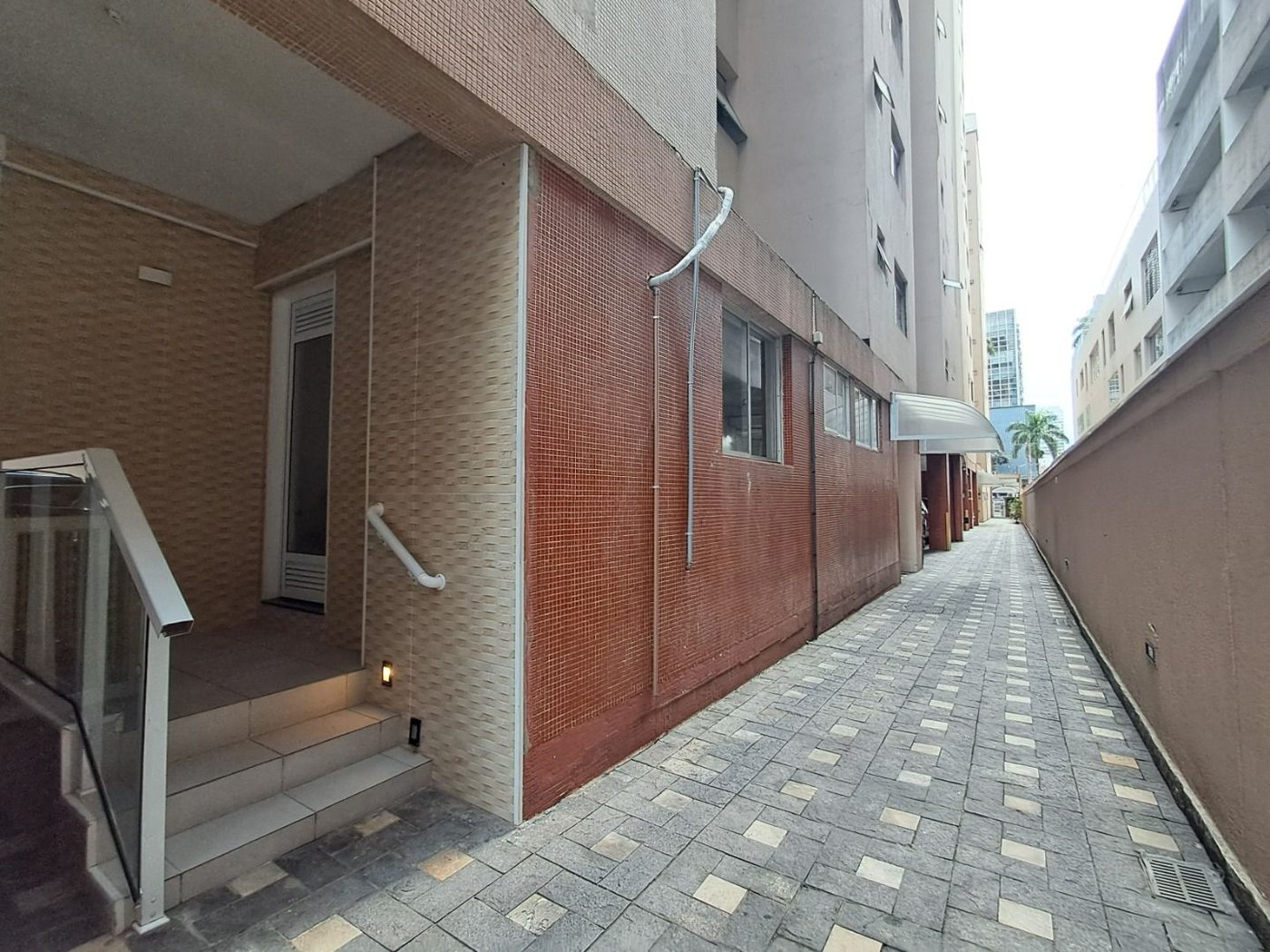 Cobertura com 3 dormitórios à venda, 200 m² por R$ 1.000.000,00 - Gonzaga - Santos/SP