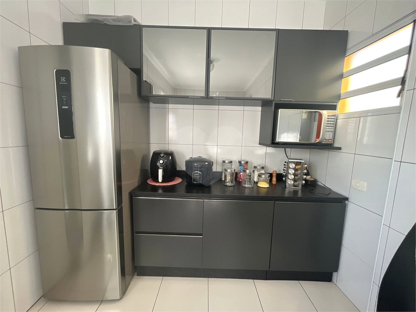 Sobrado à venda com 7 quartos, sendo 1 suíte, em Tremembé, São Paulo, SP