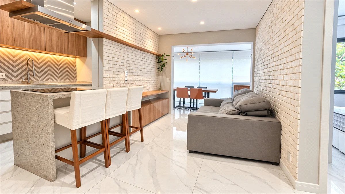 Apartamento 2 dormitórios 1 suíte 1 vaga de garagem