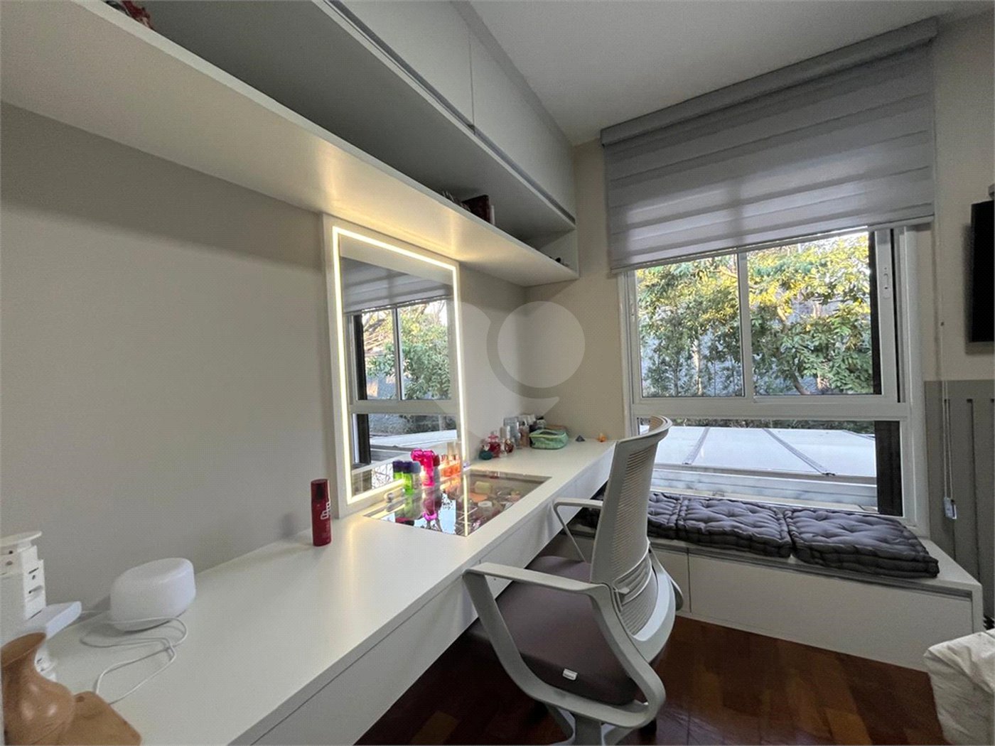 Casa à venda com 3 suítes no condomínio Domus, São Paulo - SP