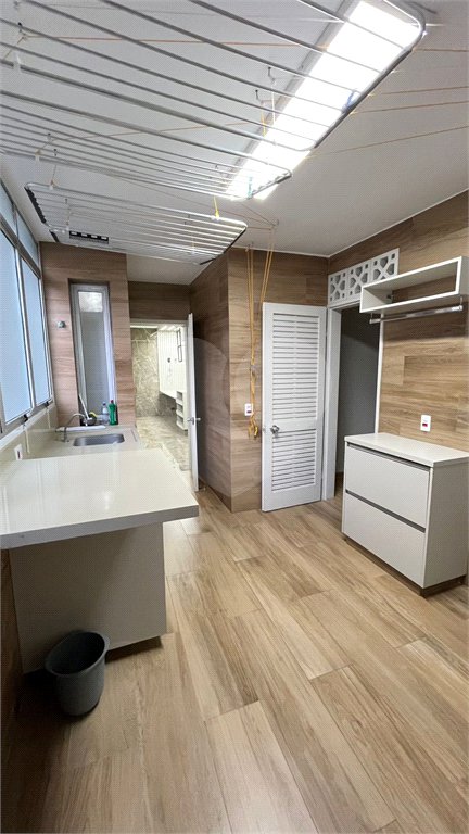 Apartamento à venda com 4 suítes em Vila Suzana, São Paulo, SP