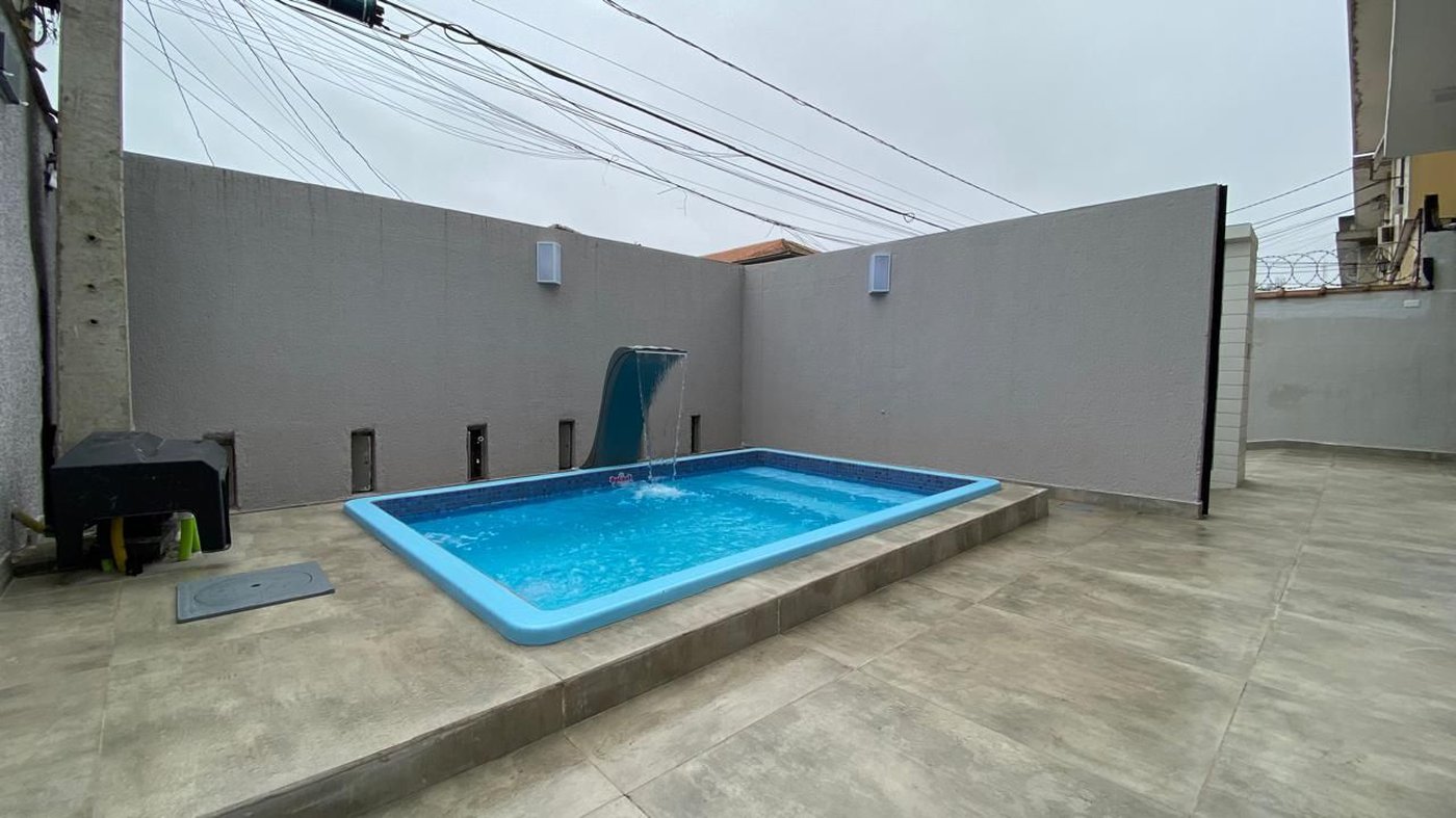 Casa com 2 dormitórios à venda, 95 m² por R$ 585.000,00 - Macuco - Santos/SP