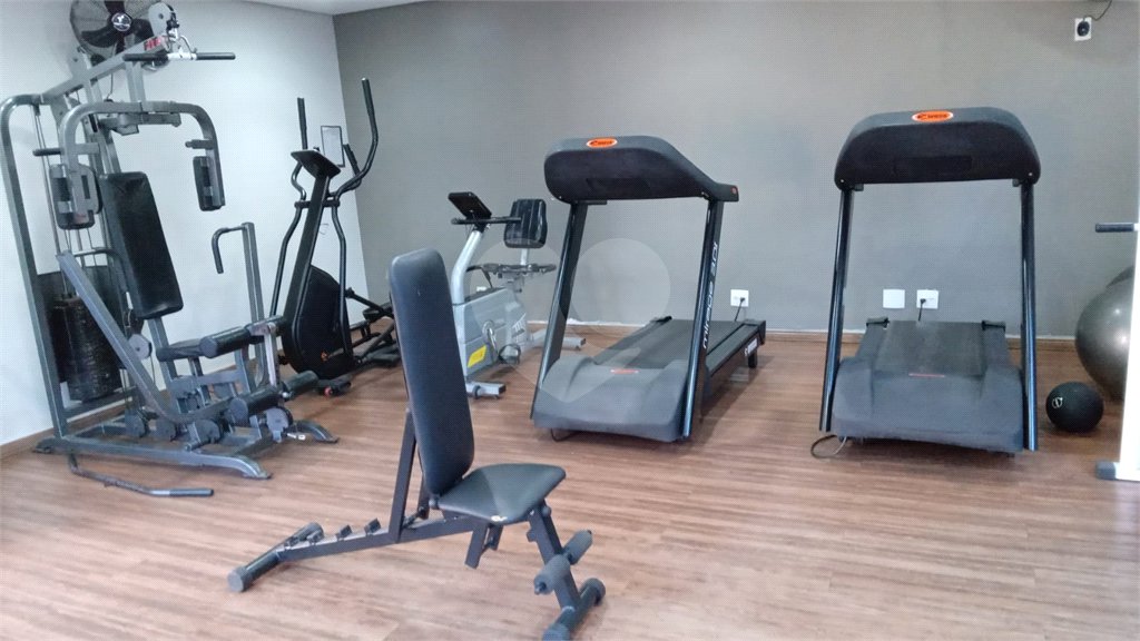 Apartamento à venda com 3 quartos, sendo 1 suíte,  em Vila Mariana, São Paulo, SP