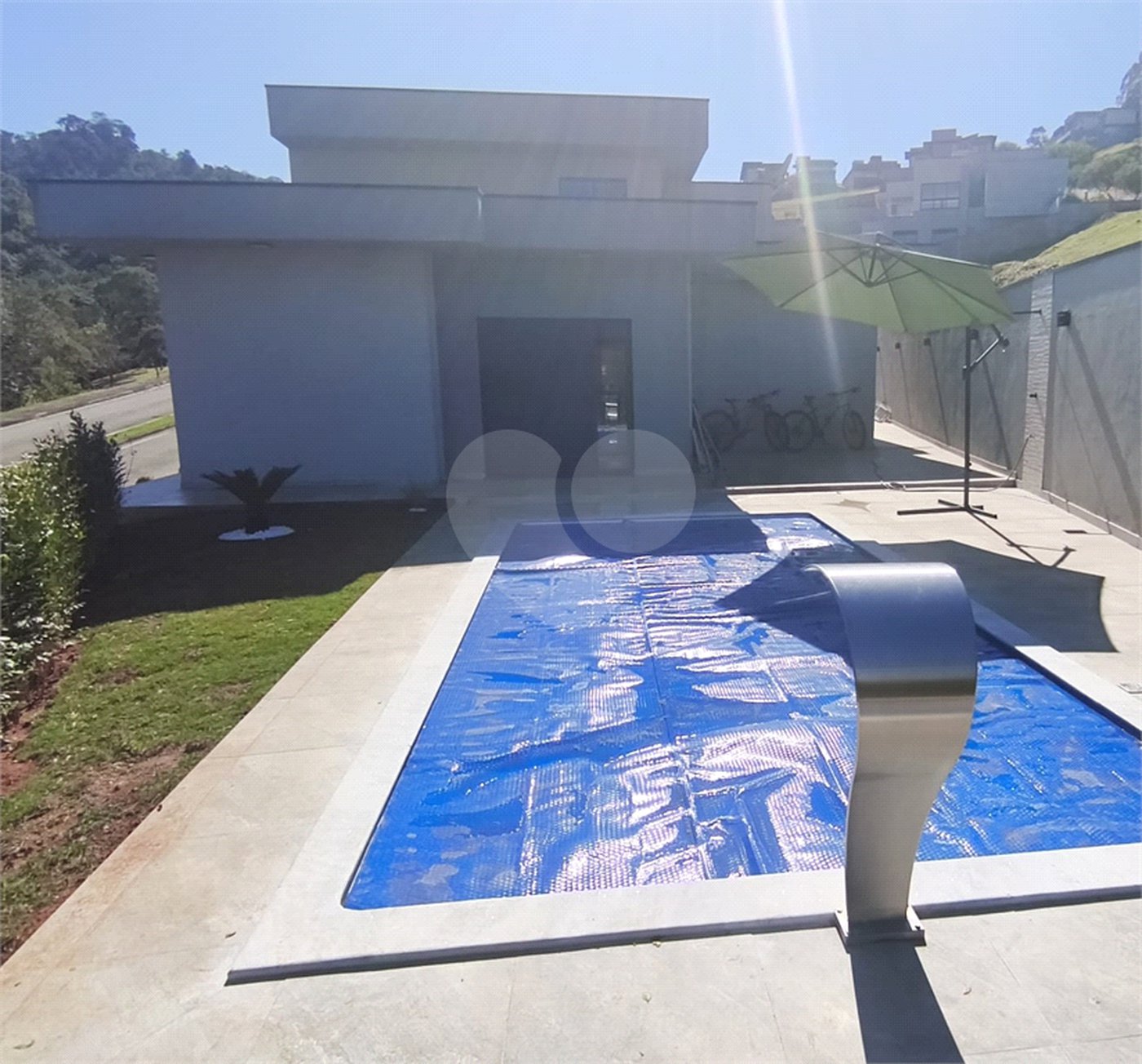 Casa à venda com 3 quartos, sendo 1 suíte, em Condominio Quintas da Boa Vista, Atibaia, SP