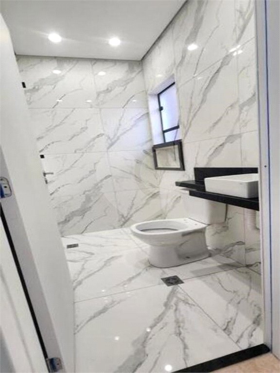 Casa à venda com 1 quarto, sendo 2 suítes, no condomínio Residencial Oliveira, São Paulo - SP