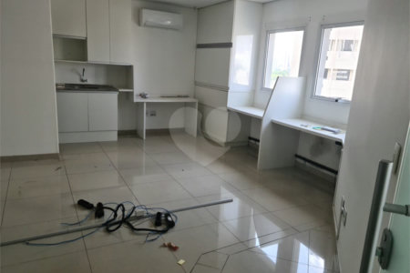 Sala à venda em Barra Funda, São Paulo, SP