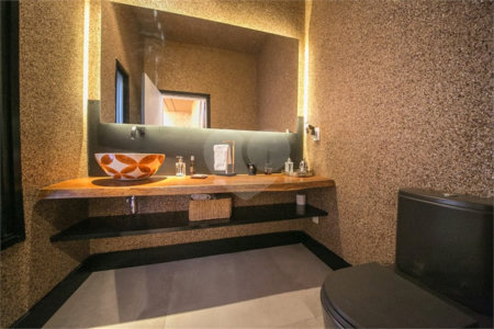 Casa à venda com 6 quartos, sendo 5 suítes,  no condomínio São Joaquim, Vinhedo - SP