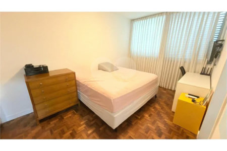 Casa à venda com 4 quartos, sendo 3 suítes, em Santana, São Paulo, SP