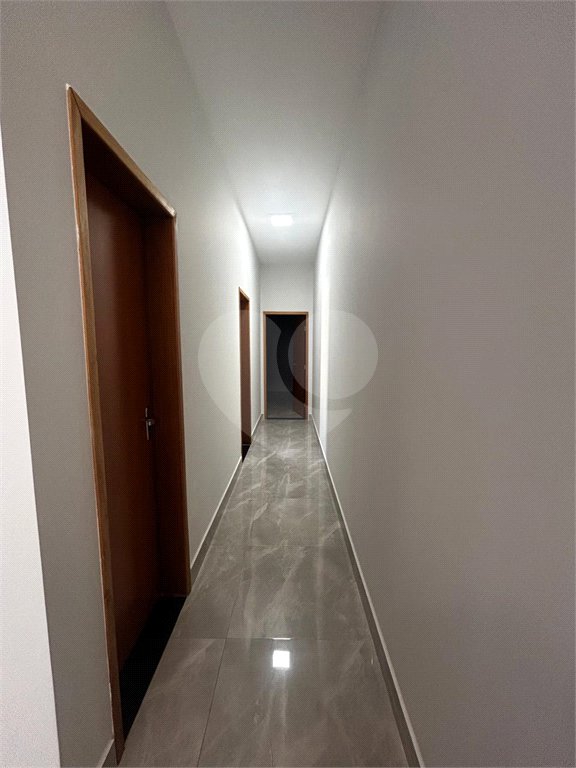 Casa à venda com 2 quartos, sendo 1 suíte,  no condomínio Residencial Parque Imperial, Salto - SP