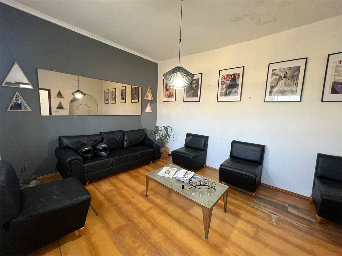 Casa à venda com 4 quartos, sendo 1 suíte,  em Jardim Colombo, São Paulo, SP