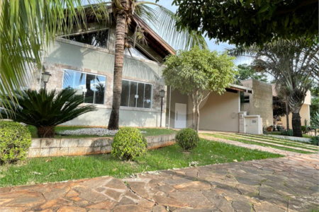 Casa à venda com 4 quartos, sendo 1 suíte, no condomínio Raizes, Paulínia - SP