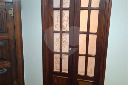 Apartamento à venda com 3 quartos, sendo 1 suíte, em Vila Mariana, São Paulo, SP