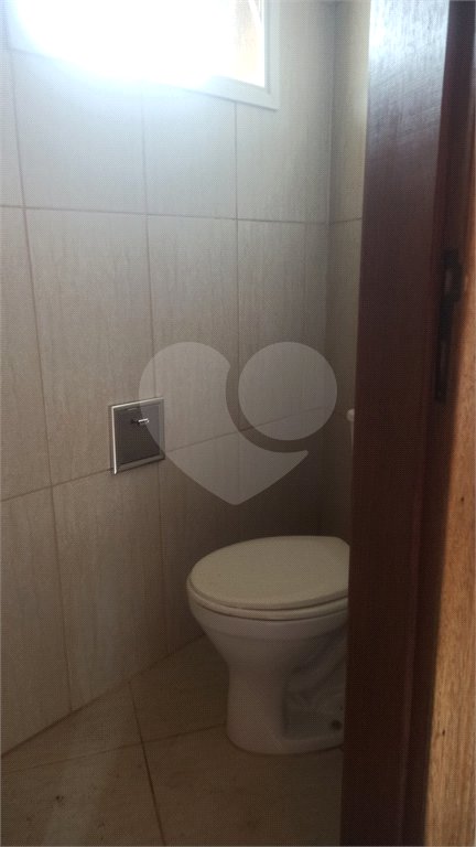 Casa à venda com 3 quartos, sendo 1 suíte, no condomínio Serra da Estrela, Atibaia - SP