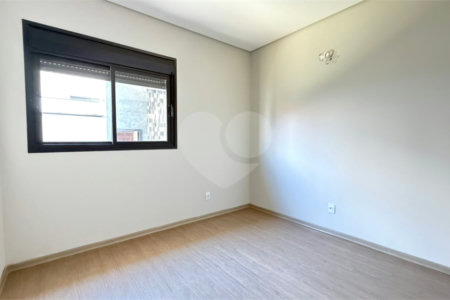 Casa à venda com 3 quartos, sendo 1 suíte, no condomínio Reserva Ipanema, Sorocaba - SP