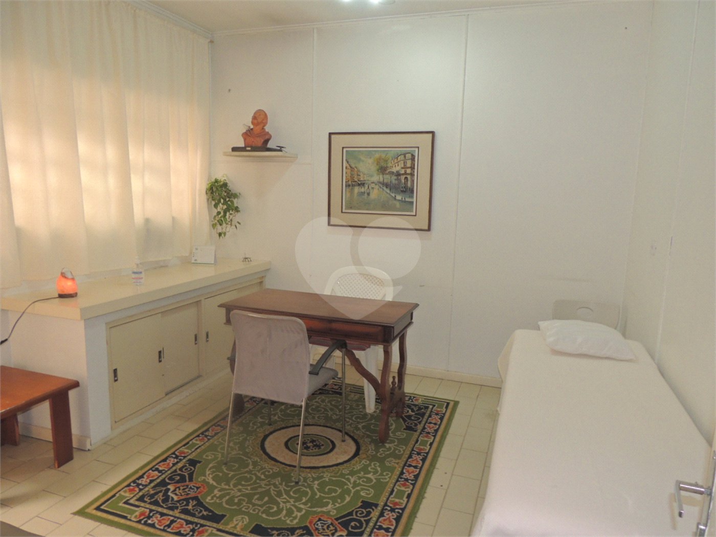 Sobrado à venda com 3 quartos, sendo 1 suíte, em Indianópolis, São Paulo, SP