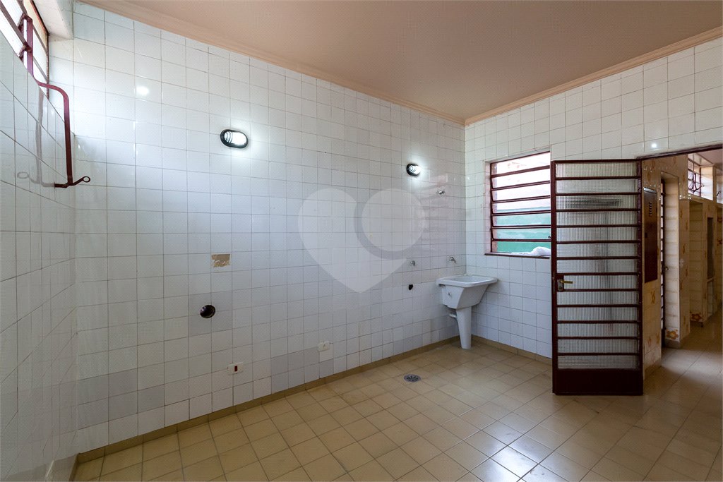 Casa à venda com 4 quartos, sendo 2 suítes, em Perdizes, São Paulo, SP