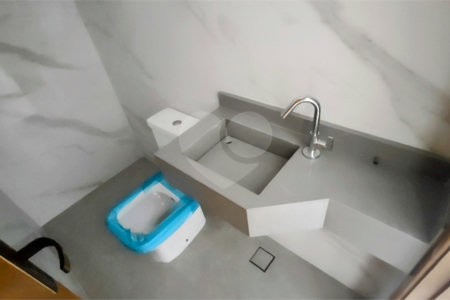 Sobrado à venda com 3 quartos, sendo 1 suíte, em Jardim Penha, São Paulo, SP