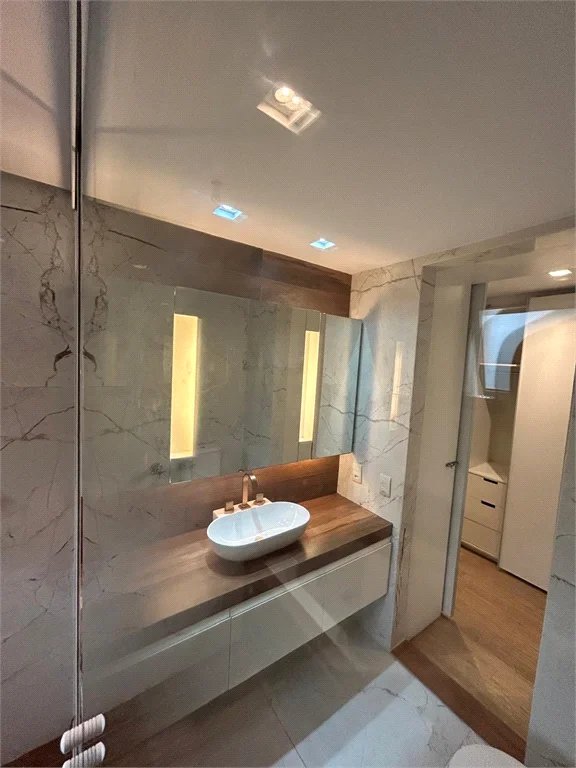 Apartamento à venda com 2 suítes em Parque do Morumbi, São Paulo, SP
