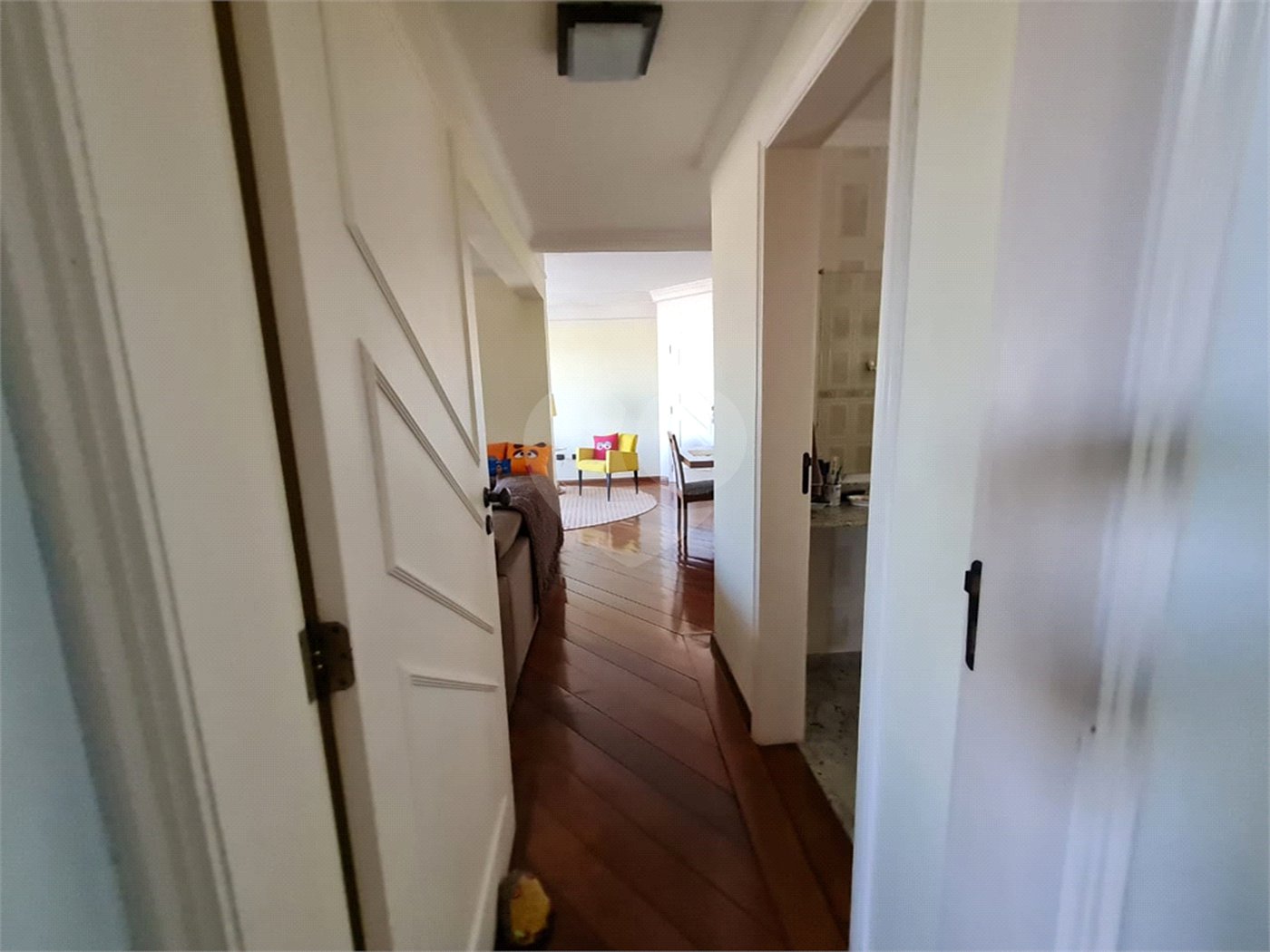 Apartamento à venda com 3 quartos, sendo 2 suítes,  em Vila Mogilar, Mogi das Cruzes, SP