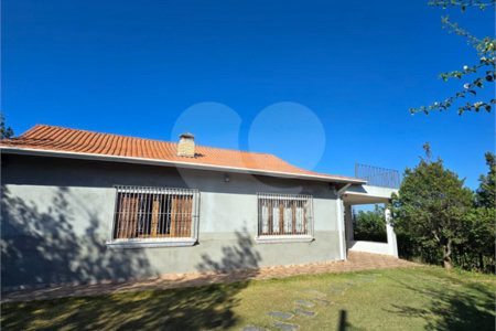 Casa à venda com 3 quartos, sendo 2 suítes,  em Vila São Paulo, Mogi das Cruzes, SP
