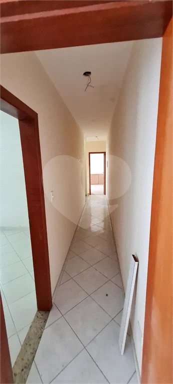 Sobrado a venda no Ipiranga de 220m² com 4 suítes e 2 vagas.Estuda permuta.