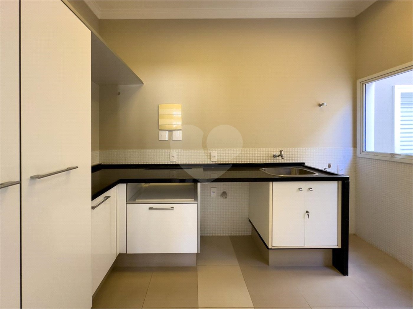 Lindo sobrado para venda em Indaiatuba/SP - Condomínio Esplendor. R$ 3.300.000,00.