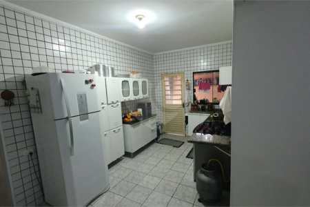 Casa à venda com 4 quartos, sendo 1 suíte,  em Jardim Bonsucesso, Sorocaba, SP