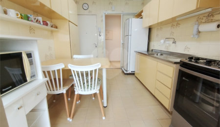 Apartamento à venda com 2 quartos em Vila Olímpia, São Paulo, SP