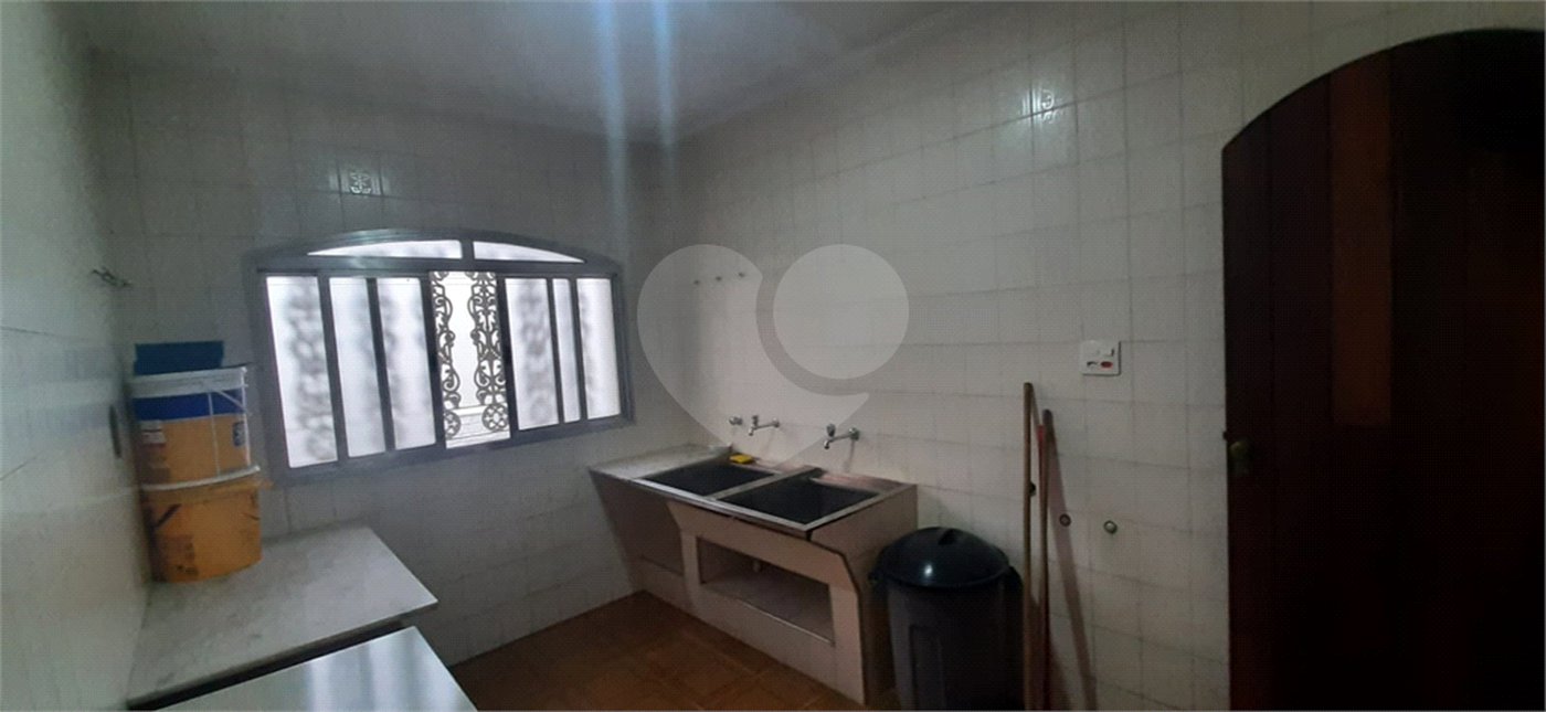 Sobrado à venda com 4 quartos, sendo 2 suítes, em Jardim França, São Paulo, SP