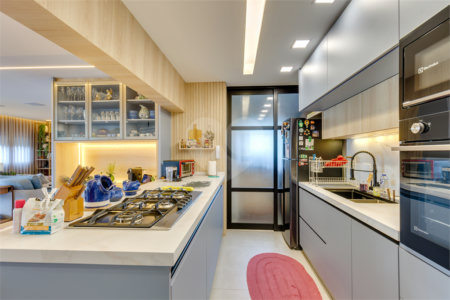 Apartamento à venda com 3 quartos, sendo 2 suítes, em Jardim Marajoara, São Paulo, SP
