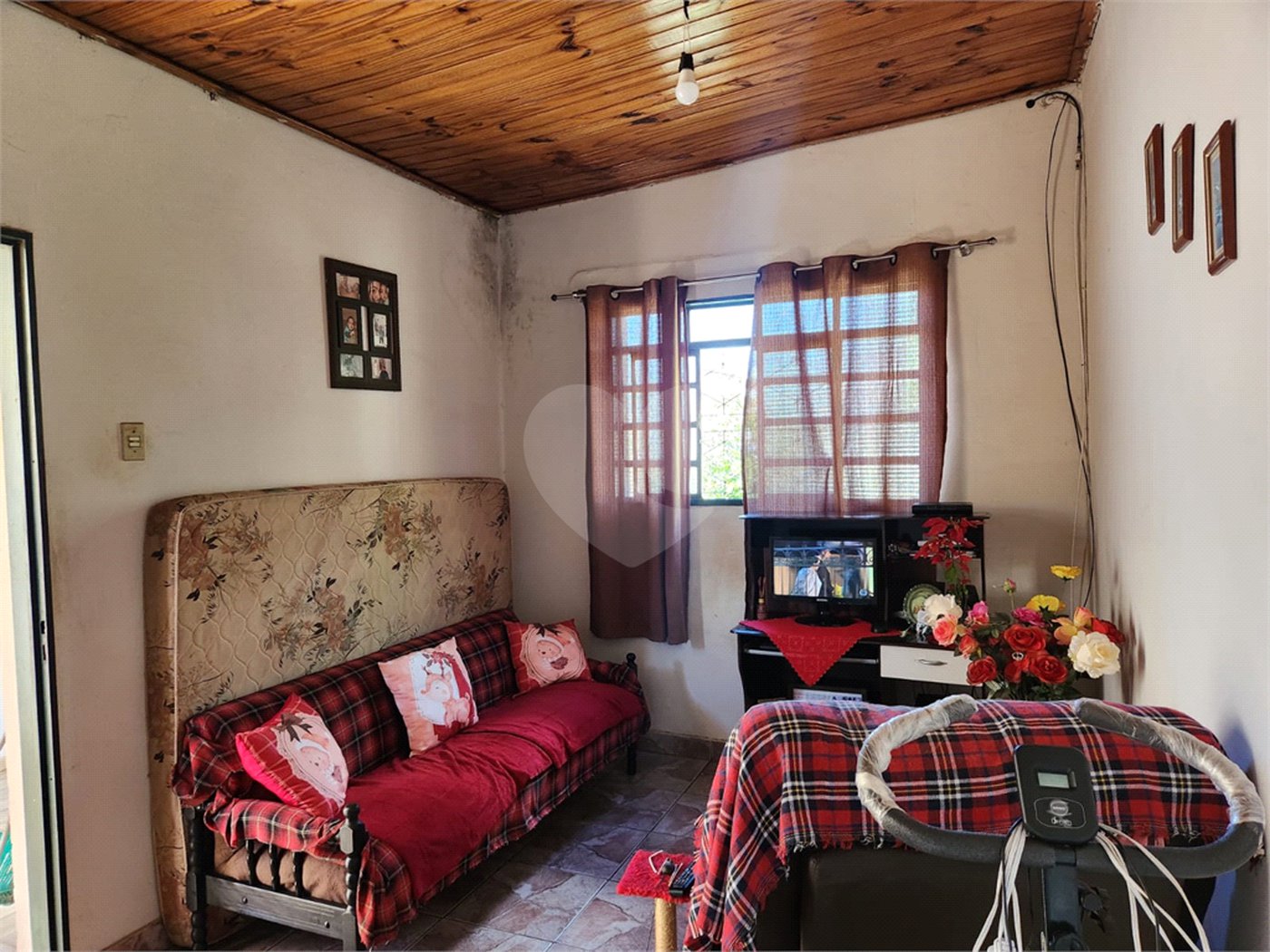 Casa à venda com 3 quartos em Vila Suconasa, Araraquara, SP