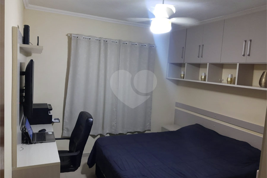 Casa à venda com 2 quartos no condomínio Vila Dionisia, São Paulo - SP