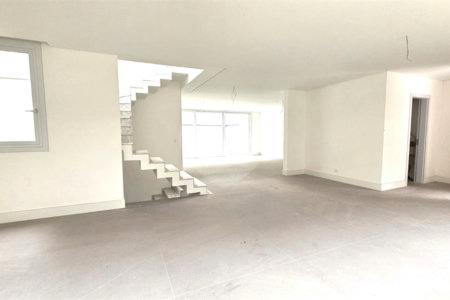 Casa à venda com 4 suítes no condomínio Vila Arese, São Paulo - SP