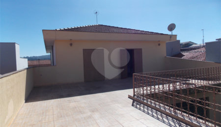Casa à venda ou para alugar com 5 quartos, sendo 3 suítes, no Centro, Atibaia, SP