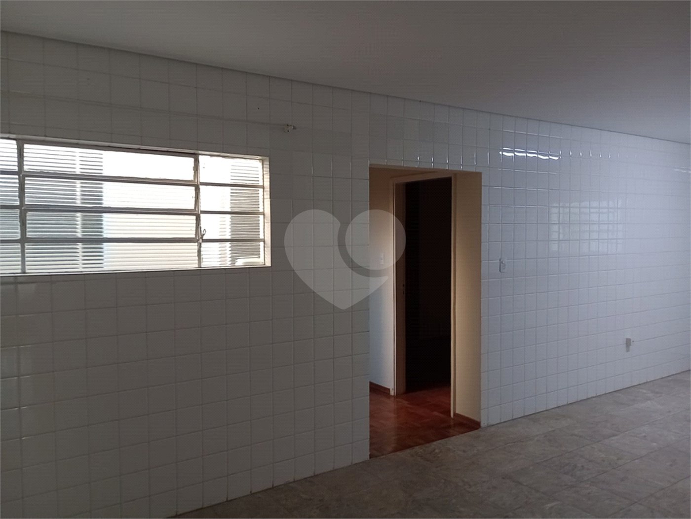 Casa à venda com 4 quartos, sendo 1 suíte, em Vila Rosa, Itapetininga, SP