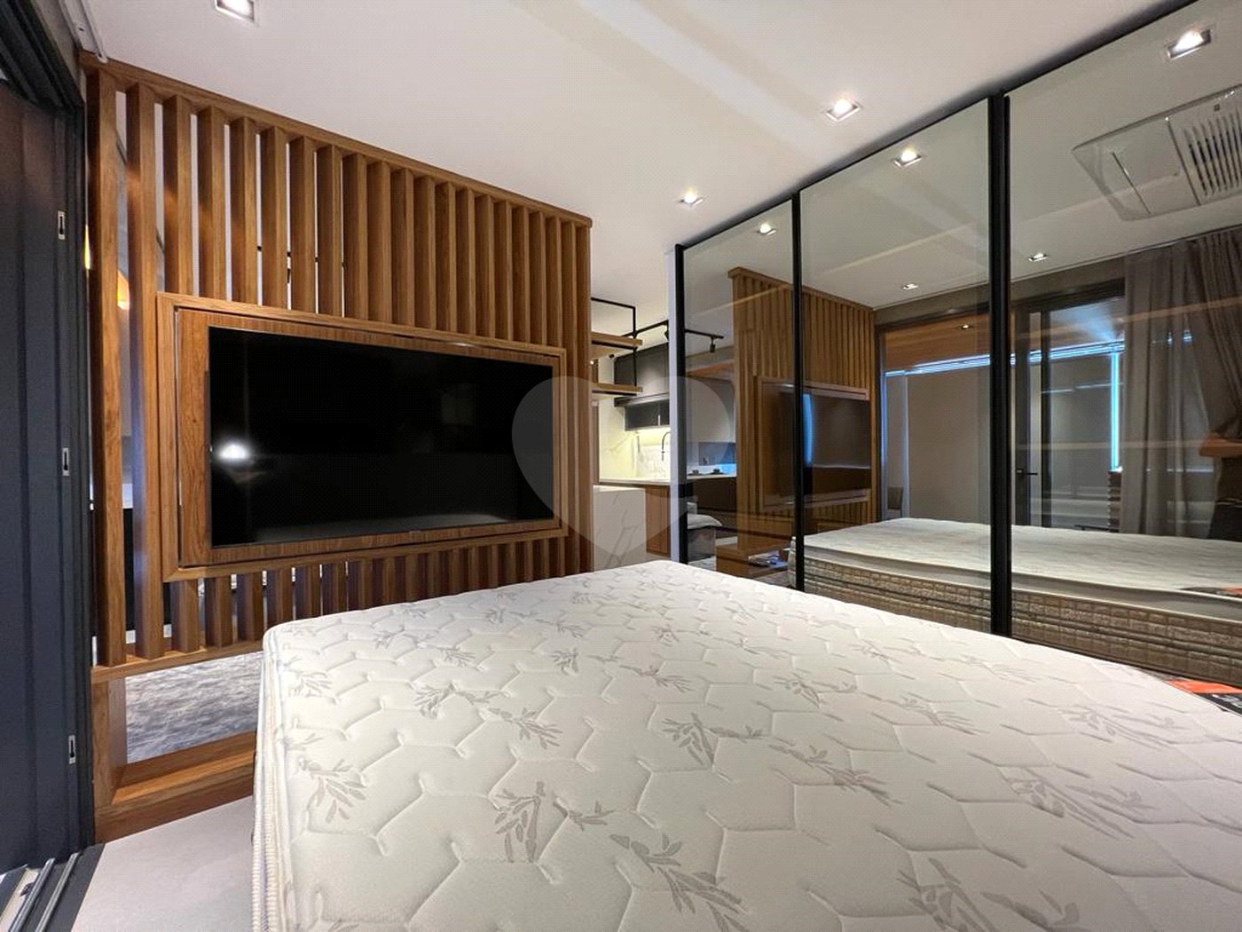 Apartamento com 45m2 para venda com 01 dormitórios e 01 vaga na Vila Olímpia