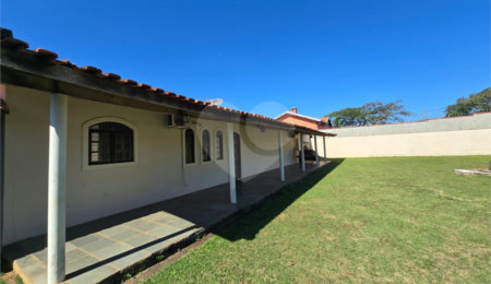 Chácara à venda com 3 quartos em Vale San Fernando, Itapetininga, SP