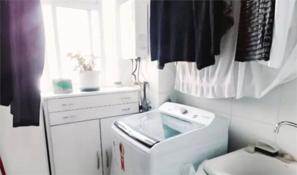 Apartamento à venda com 3 quartos, sendo 1 suíte, em Bom Retiro, São Paulo, SP