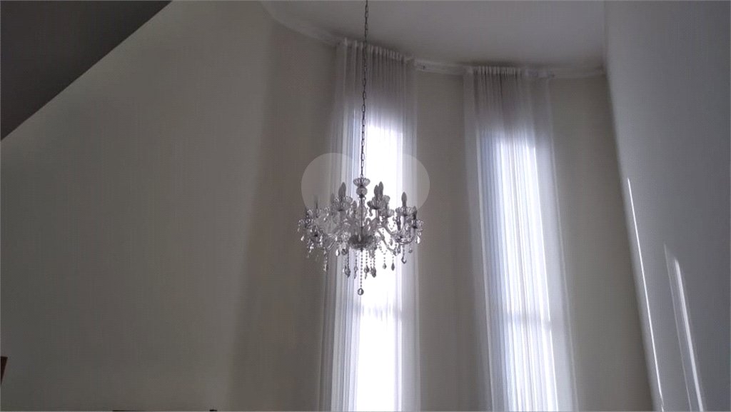 Casa à venda com 3 suítes no condomínio Damha III, São Carlos - SP