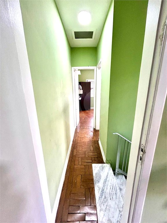 Casa à venda com 2 quartos em Vila Carrão, São Paulo, SP