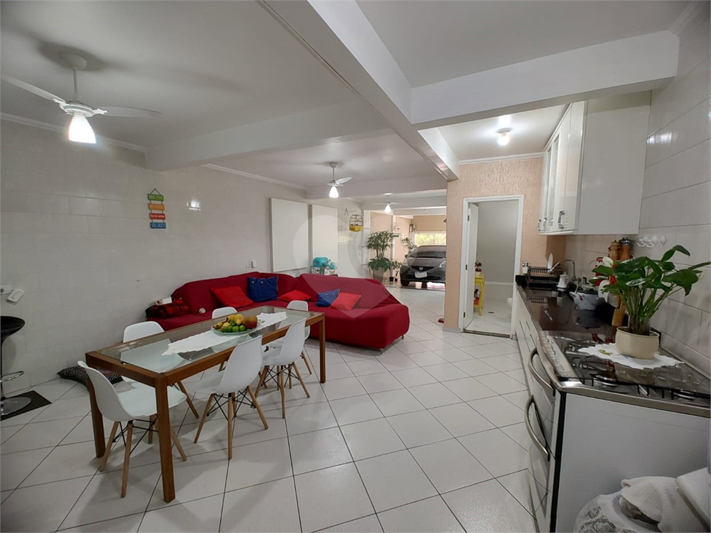 Sobrado à venda com 3 quartos, sendo 1 suíte, em Jardim Pinheiros, São Paulo, SP