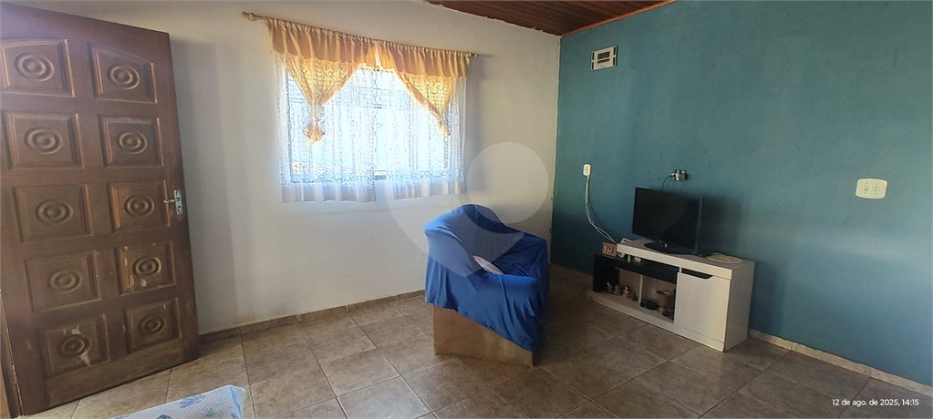Chácara à venda com 3 quartos, sendo 1 suíte, no Centro, Nazaré Paulista, SP