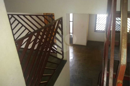 Sobrado à venda com 3 quartos, sendo 1 suíte, em Jardim Santa Luiza, Sorocaba, SP