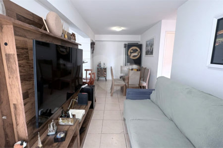 Apartamento à venda com 2 quartos, sendo 1 suíte,  em Rio Comprido, Rio de Janeiro, RJ