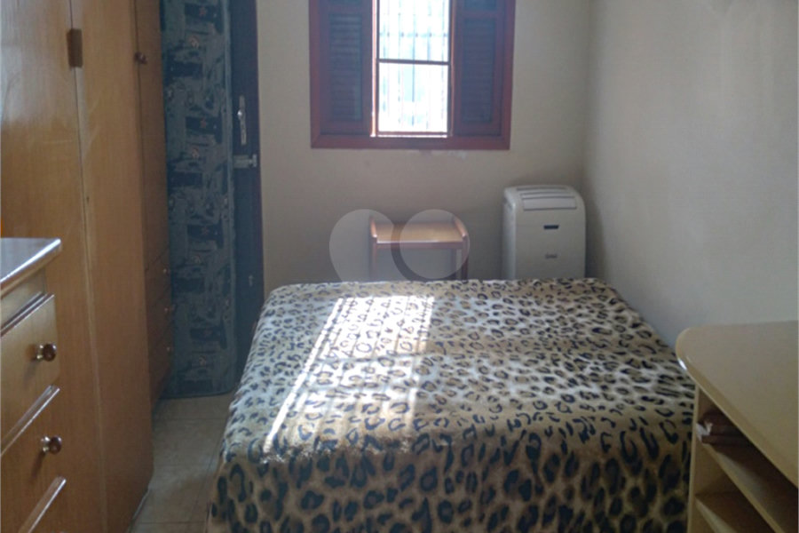 Sobrado à venda com 3 quartos, sendo 1 suíte, em Santa Teresinha, São Paulo, SP