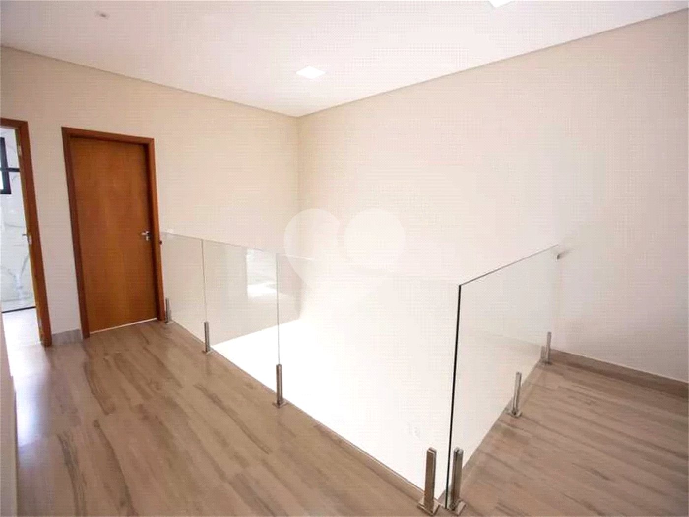 Casa à venda com 3 quartos, sendo 1 suíte, no condomínio Jardim Piemonte, Indaiatuba - SP