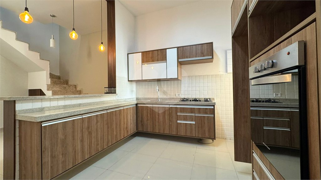 Casa à venda ou para alugar com 3 quartos, sendo 1 suíte, em Jardim Paulista, Atibaia, SP